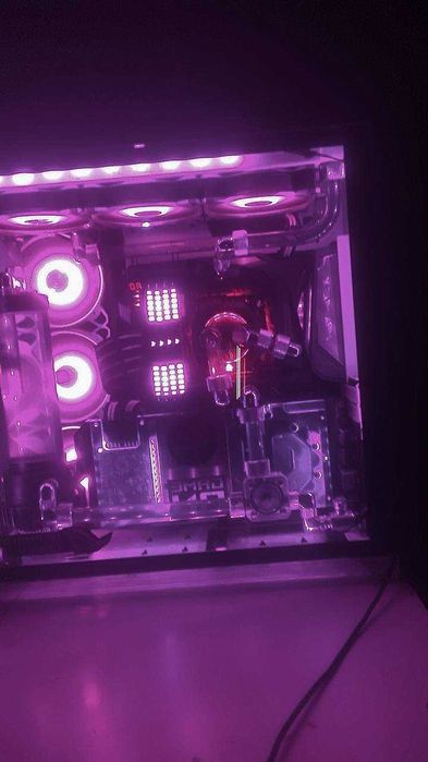 Ігровий компютер кастомна водянка(нові фотки кину в лс)