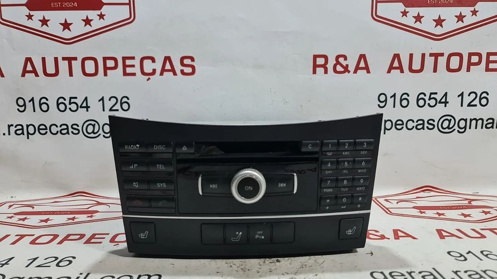 Auto Rádio Mercedes Class E W 212 A2129024104 Original