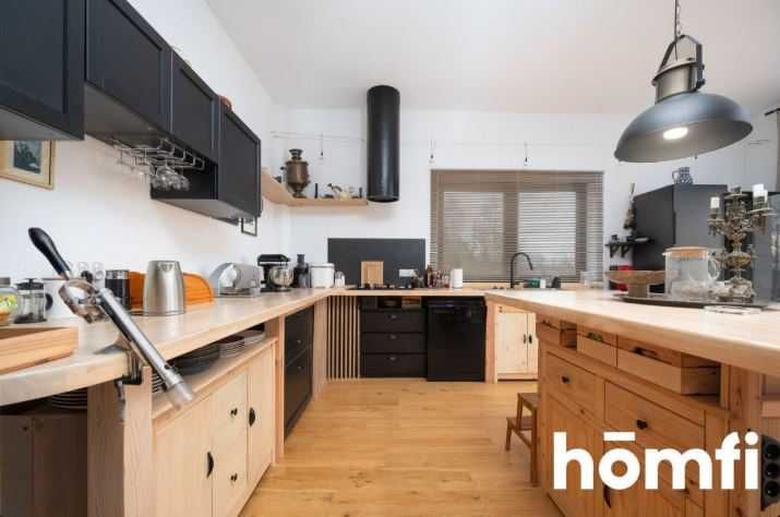 Widokowy, w pełni wyposażony, sauna, pompa ciepła, fotowoltaika