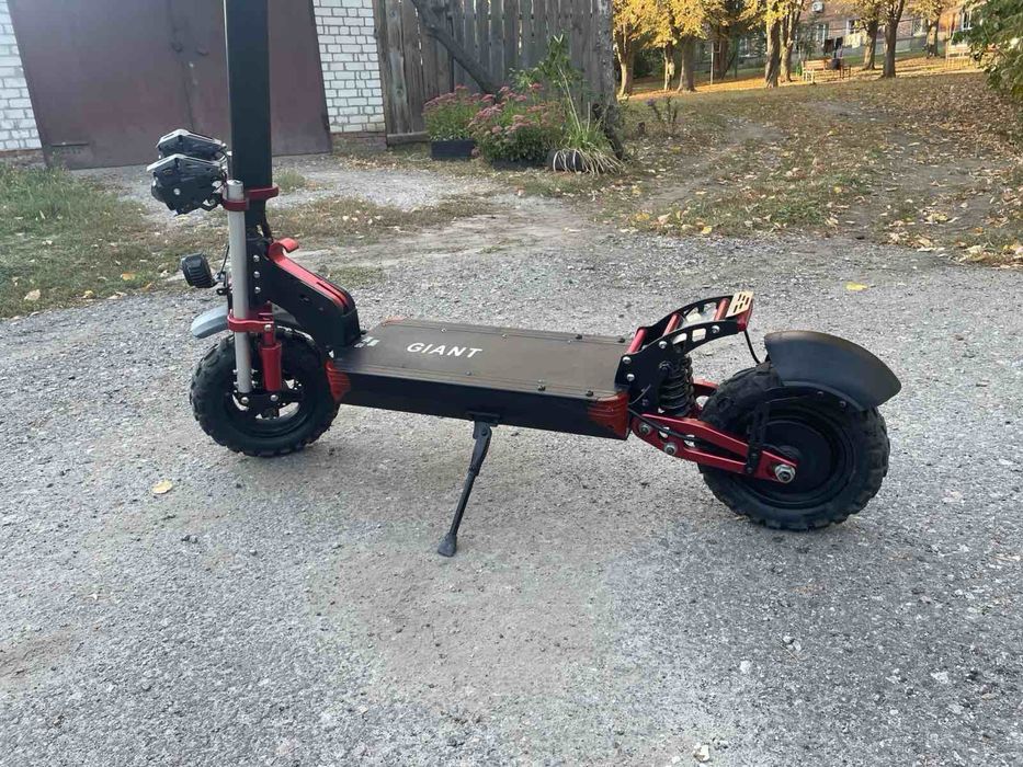 Самокат Giant m11