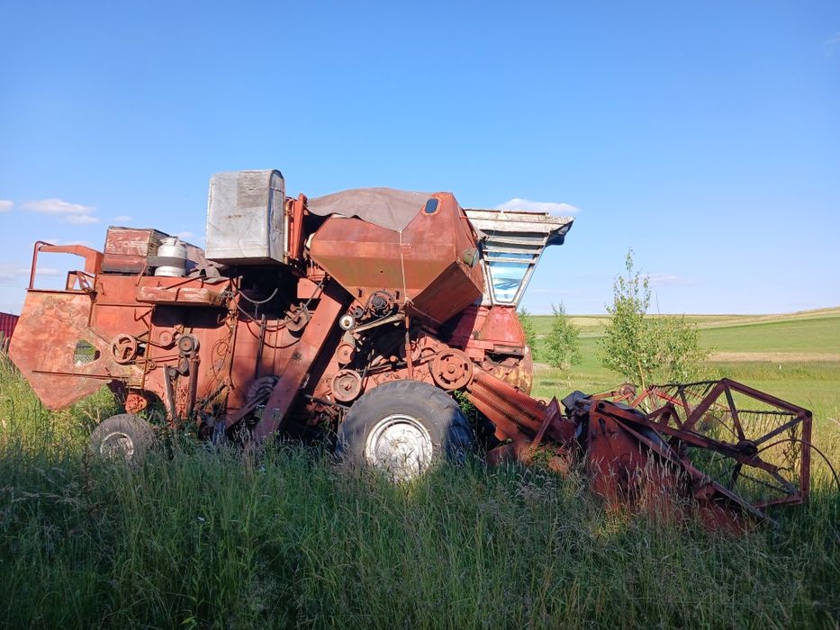 Комбайн Нива 1986