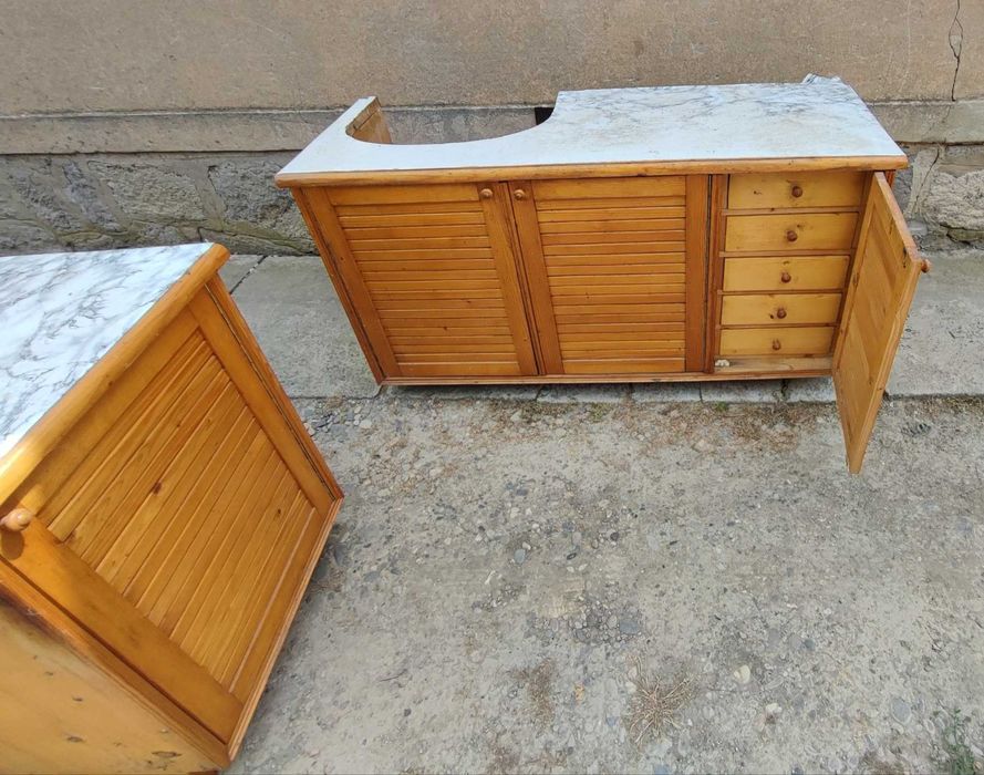 Продам кухонную мебель из сосны