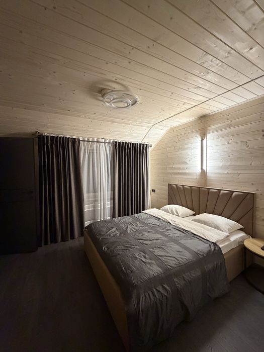 Готель Карпатах Буковель(Тільки  на довгий термін)