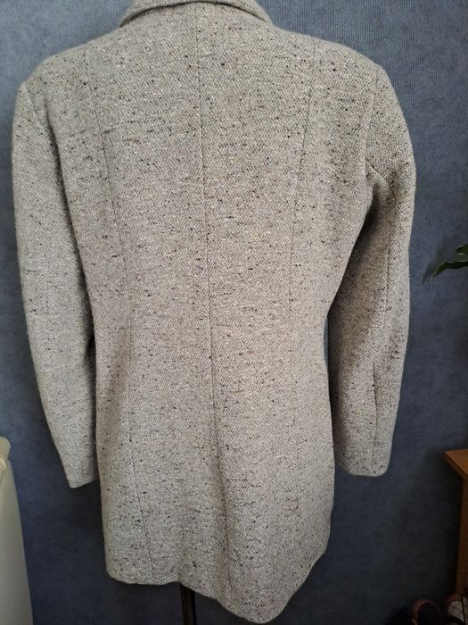 Lekki szary płaszcz