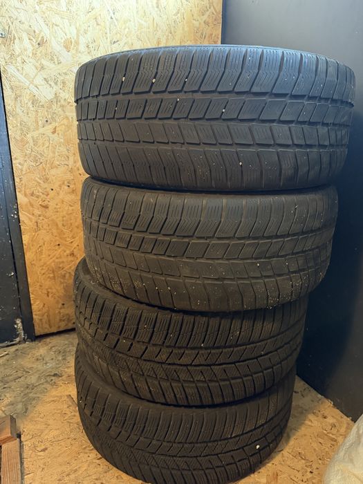 Шина зимова 225/45 r17  Barum Polaris 5