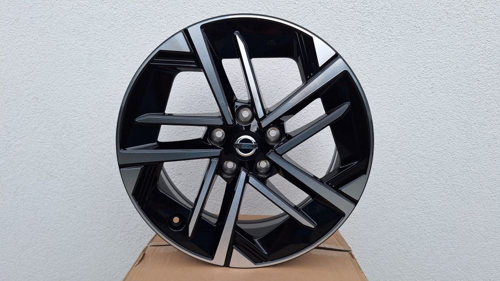 Nowe Alufelgi 5x114,3 R17 Et35 Nissan Qashqai Dacia Duster Captur II
