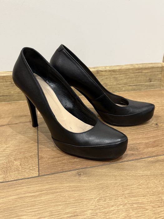 Vero Gomma skorzane szpilki 36