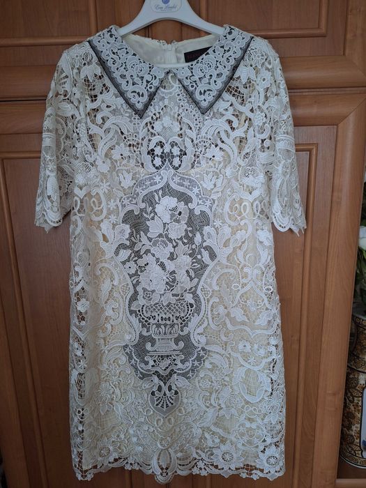 Нарядна сукня у розмірі XL