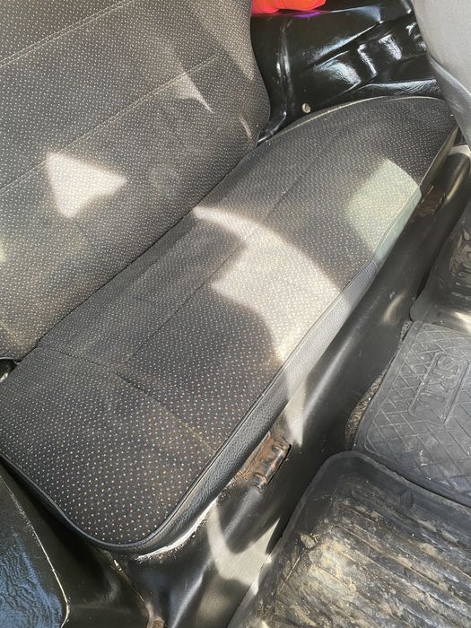 Продам ниву 21213