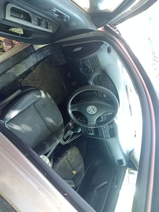 Продам фольцваген бора 1.6 sr
