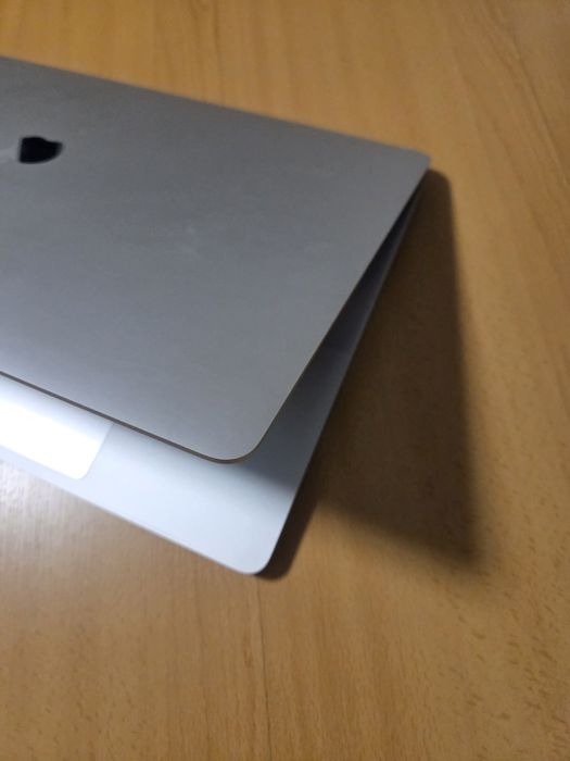 MacBook Pro 16-inch, 16GB/512GB, Like New with Warranty64738204785667123