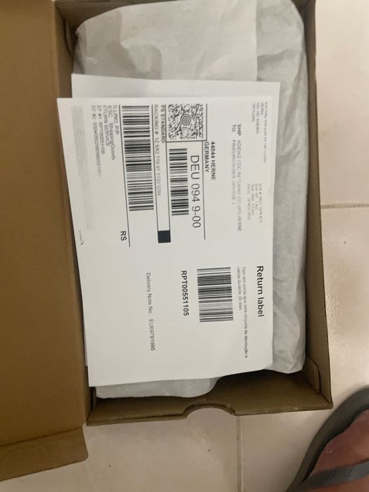 Lote de ténis Reebok novos, nunca usados e selados nas caixas, todos tamanho 42