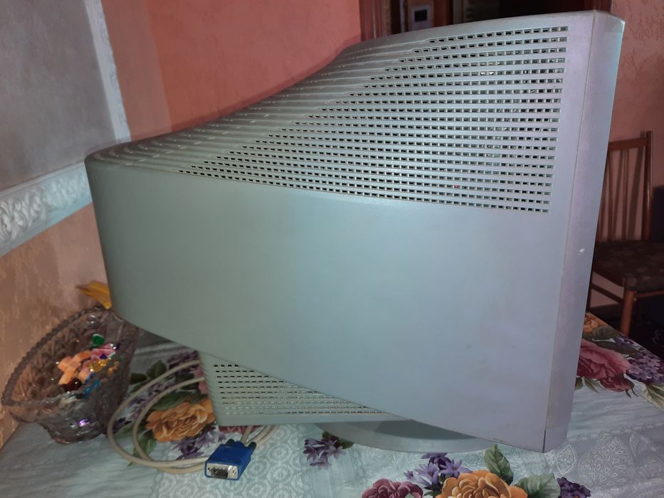 Продам монітор LG