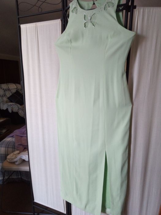 Vestidos como novos