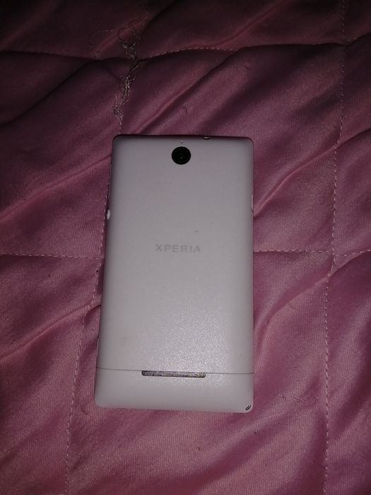 Vendo Sony Xperia E