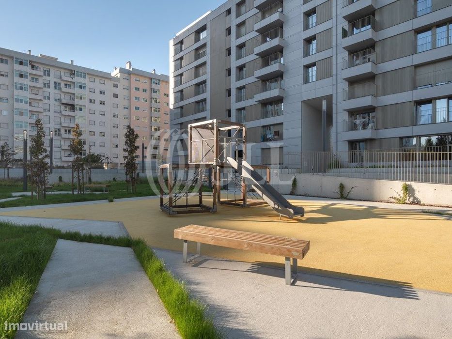 Apartamento T1 com estacionamento, no Luma, Lumiar, Lisboa