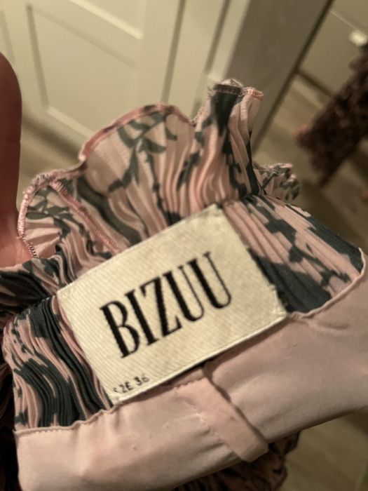 Piekna spódnica bizuu midi maxi apres