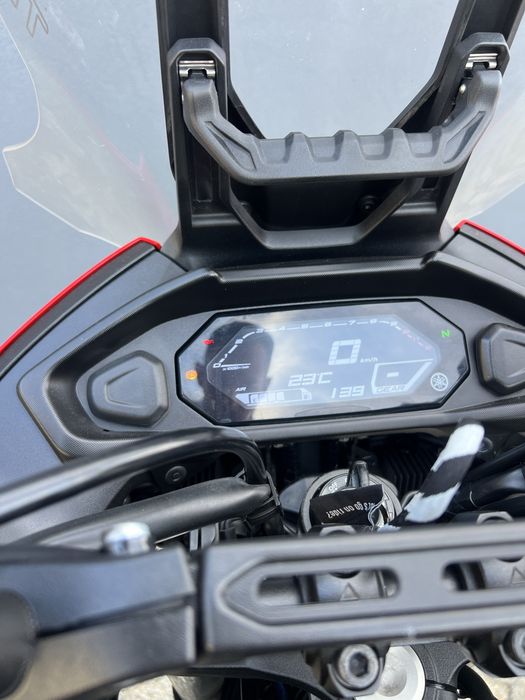 Yamaha tracer 700