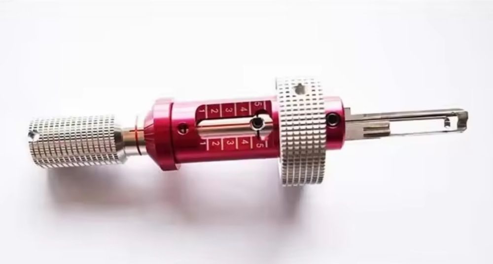 Ferramenta de abertura de fechaduras