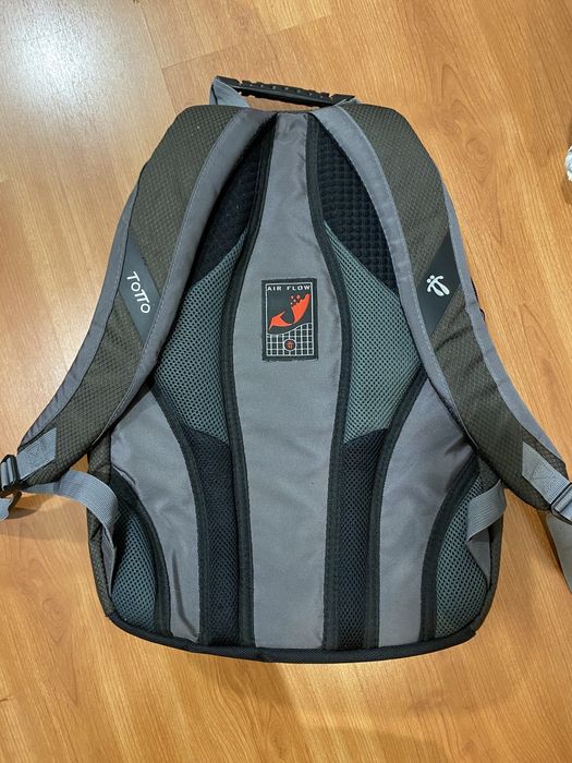 Vendo Mochila Totto