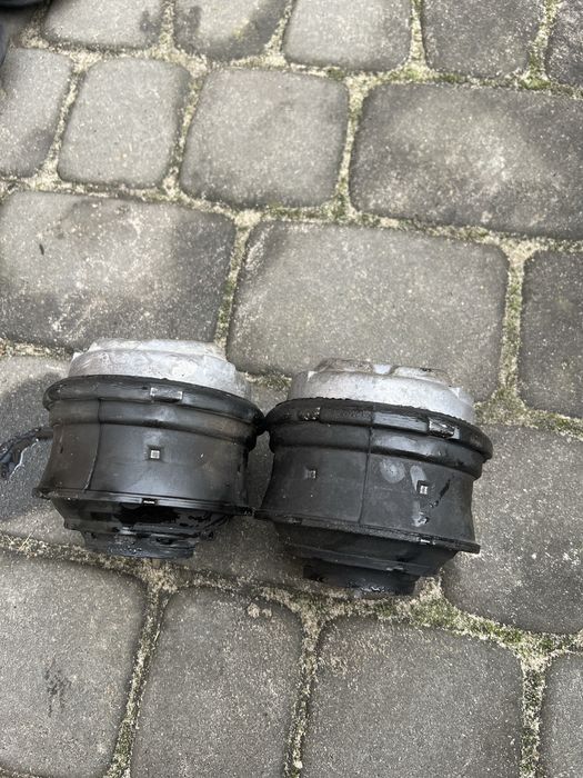 Подушка мотора двигуна Мерседес