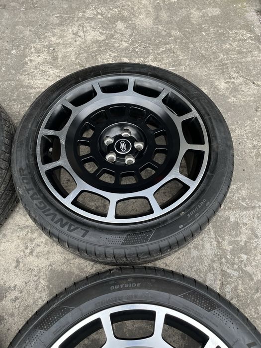 Felgi Range Rover Defender Model OCTA 22 Cale Jak Nowe