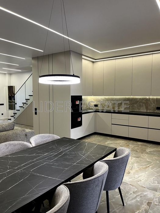 Таунхаус Village