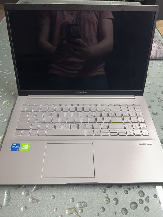 ASUS VivoBook K513E