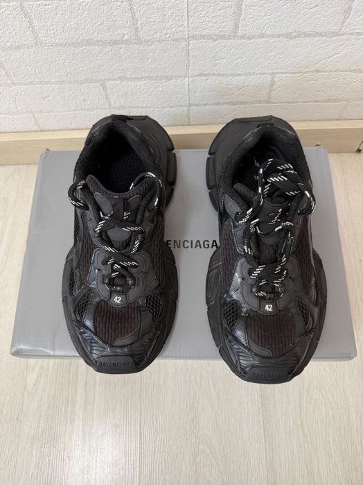 Balenciaga 3xl black 42