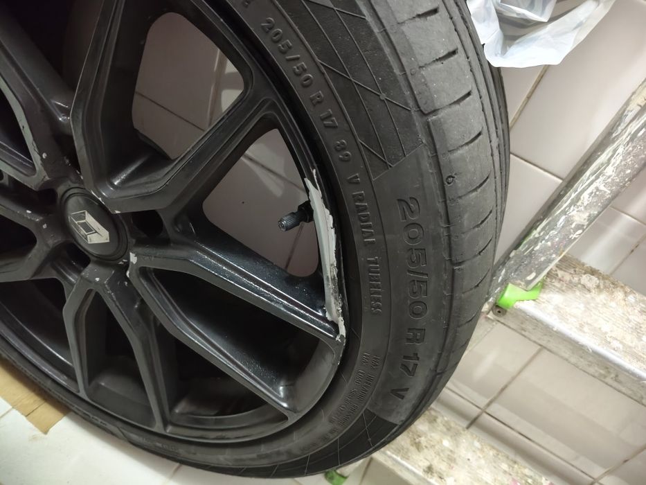 vendo ou troco jante tamanho 17