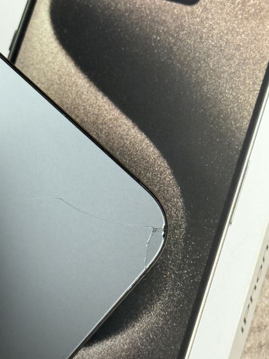 Iohone 15 pro 128gb black titanium 88% bat