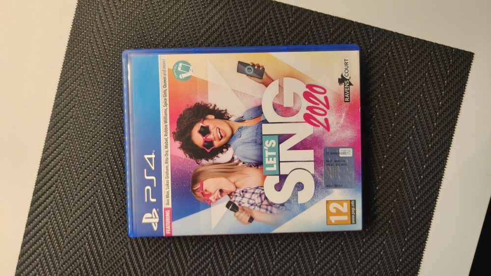 Gra sing 2020 +2 mikrofony Ps4
