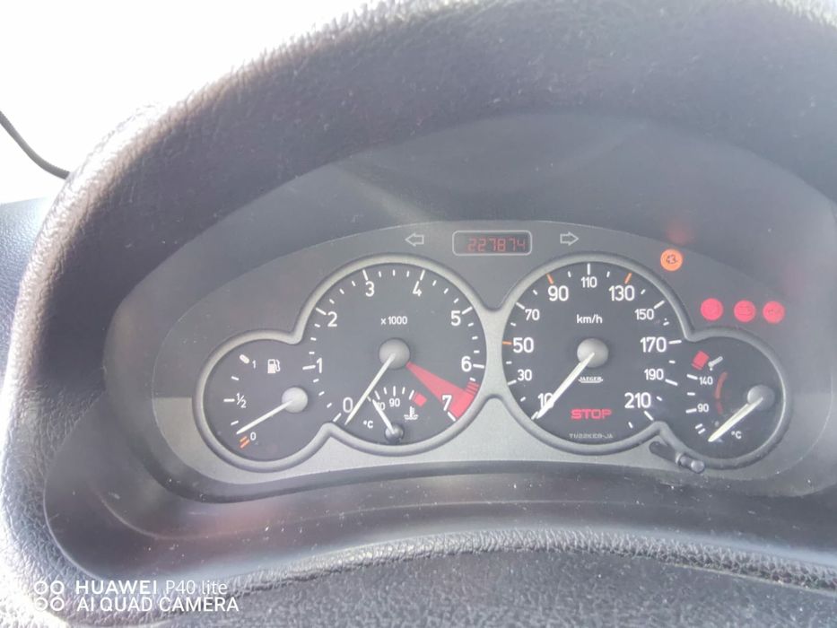 LCD, displays reparação Opel, Audi,Volkswagen, Peugeot, Niss