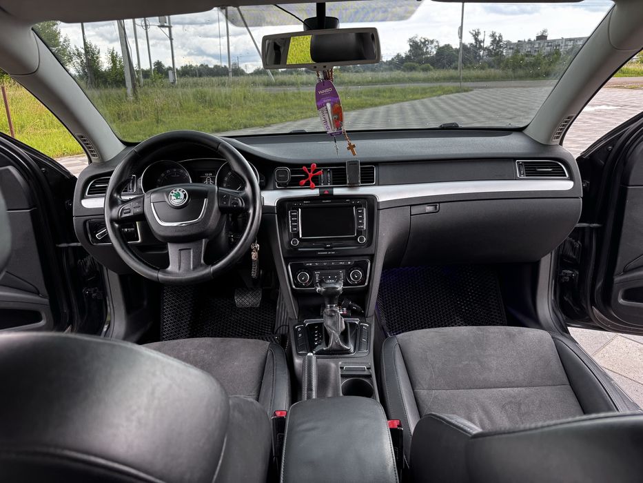 Skoda Superb 2010 VIN TMBJF93T1B9016607 фото оголошення 23 з 24