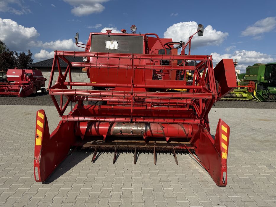 Massey Ferguson 240, Масей Фергусон, Комбайн