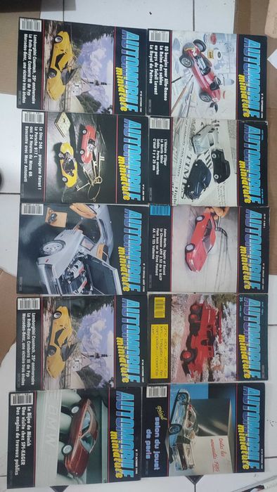 Lote 35 Revistas Automobile Miniature