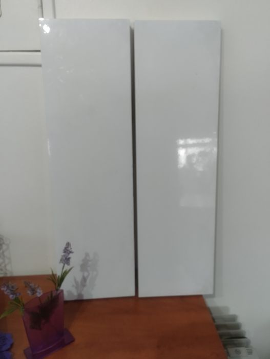 Prateleiras de parede lacadas