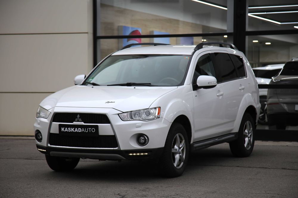 Mitsubishi Outlander XL