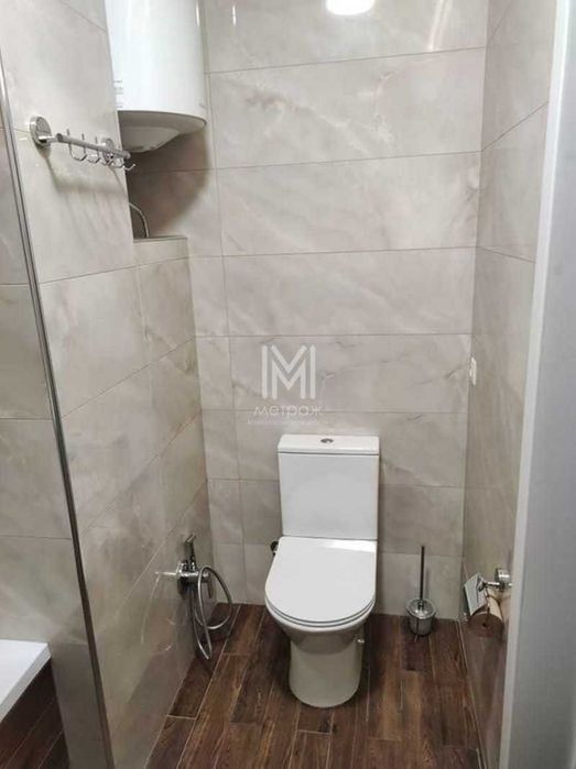 Продам 2к квартиру в центре‼️ (сталинка), Сумской рынок, Парк Горького