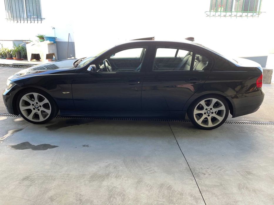 BMW 320d (E90) – ÚNICO foto 2