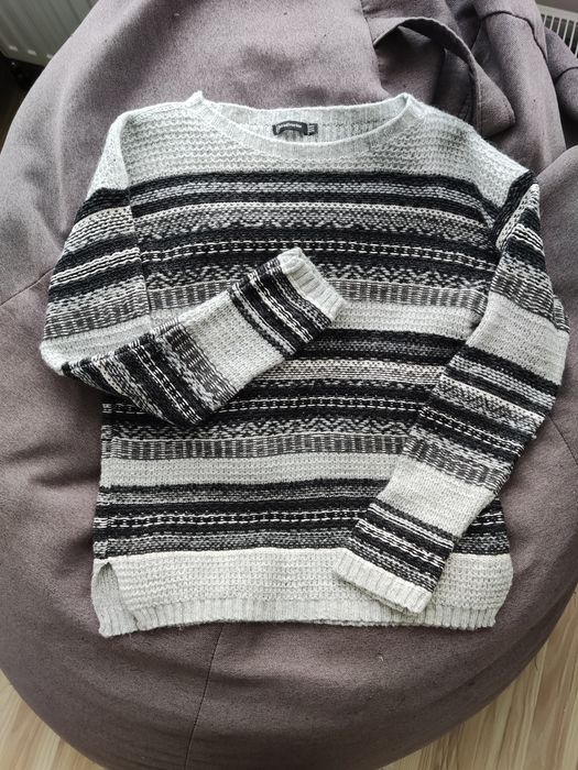 Продам свої зимові светри