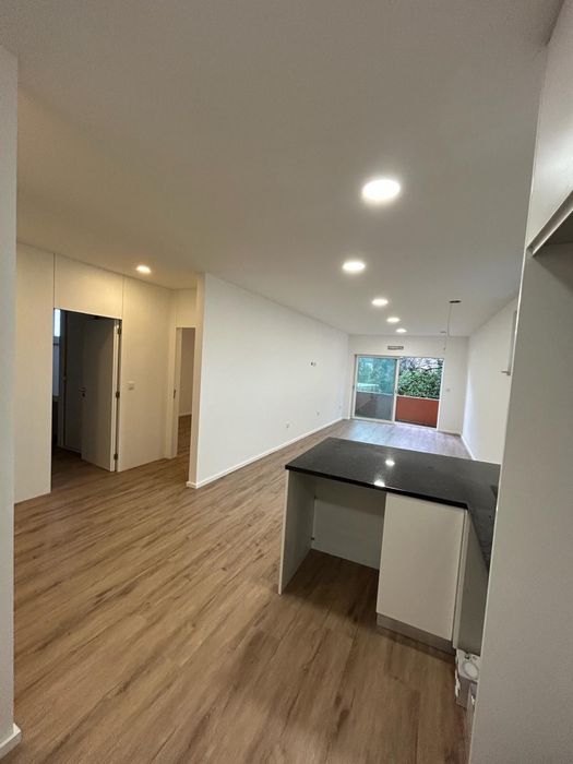 Arrenda-se Apartamento T3