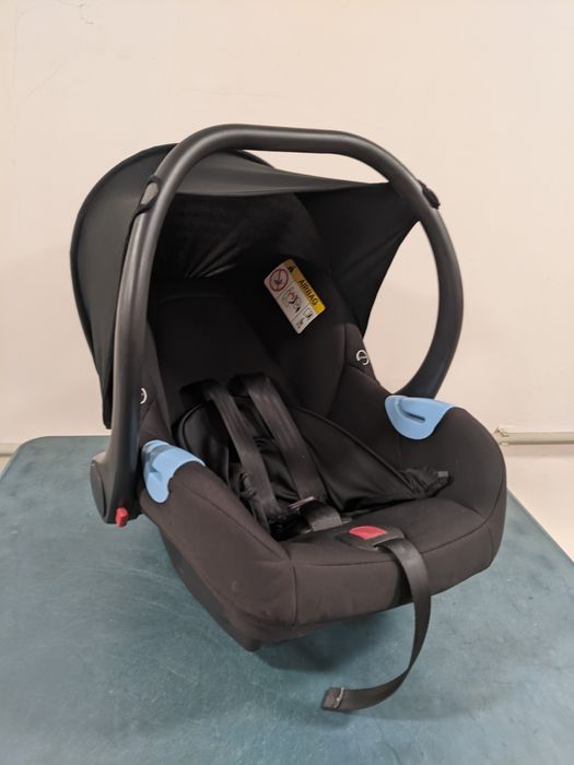 Автолюлька ( автокрісло ) б/в