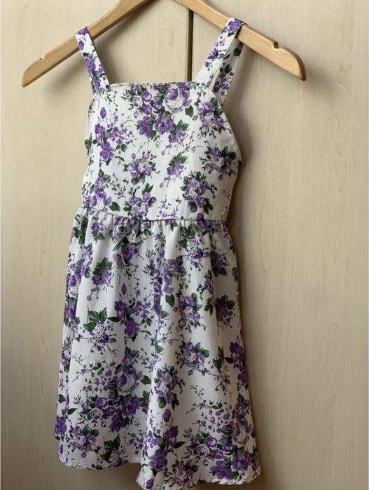 сукня з бантом на спинці у квітковий принт на дівчинку 110 см