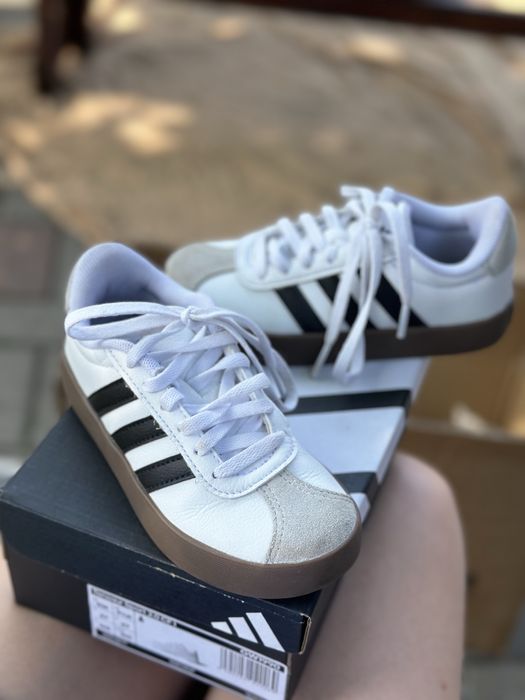 Дитячі кросівки adidas