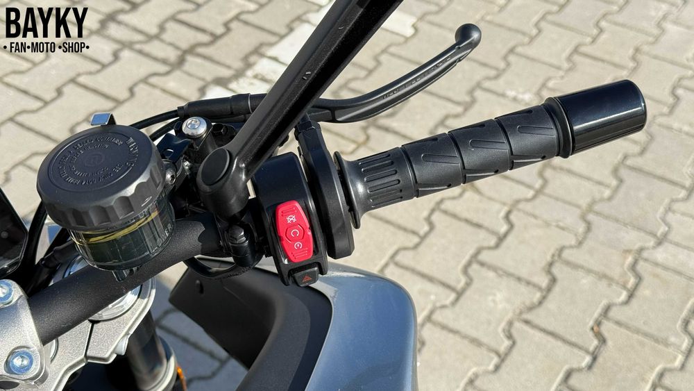 Мотоцикл CFMOTO 450NK