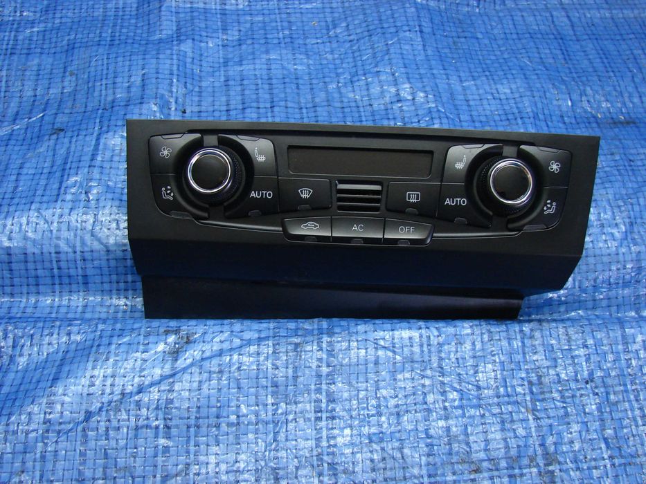 Panel sterujący klimatyzacją Audi A4 B8 A5 8T1.820.043AK