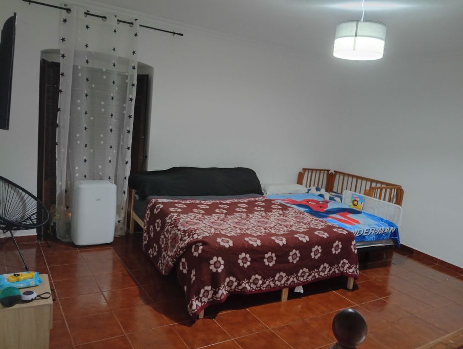 Casa T3 para Arrendar – Vila Nova da Baronia