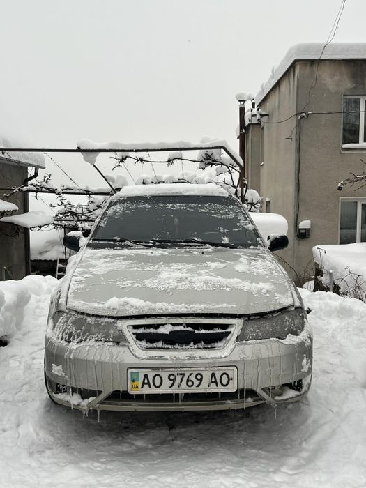 Продам машину deo neksia