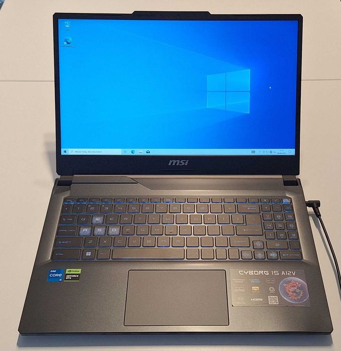 Laptop MSI Cyborg 15 RAM 32GB